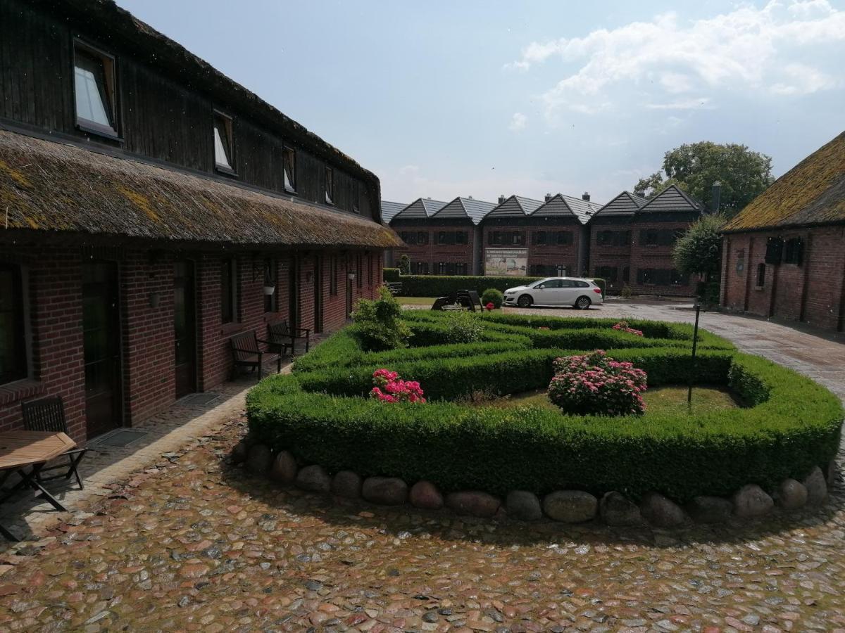 Gasthof-Ferienwohnungen-Kliesow'S Reuse Alt Reddevitz Екстер'єр фото